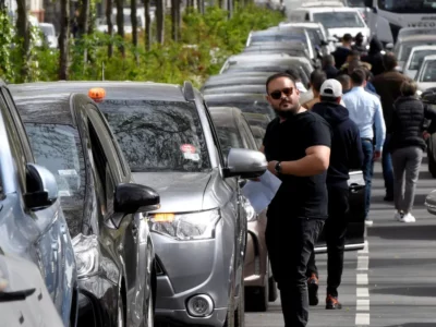 Les chauffeurs de VTC manifestent à Toulouse